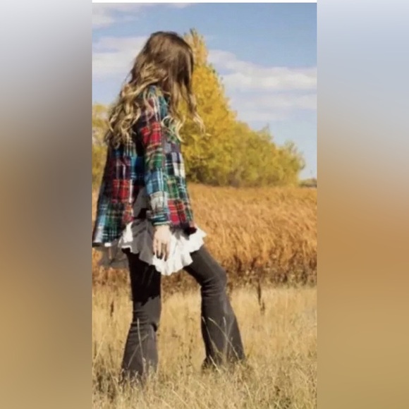 We The Free Lost In Plaid Patchwork Medium Great used condition button up top - Picture 2 of 14